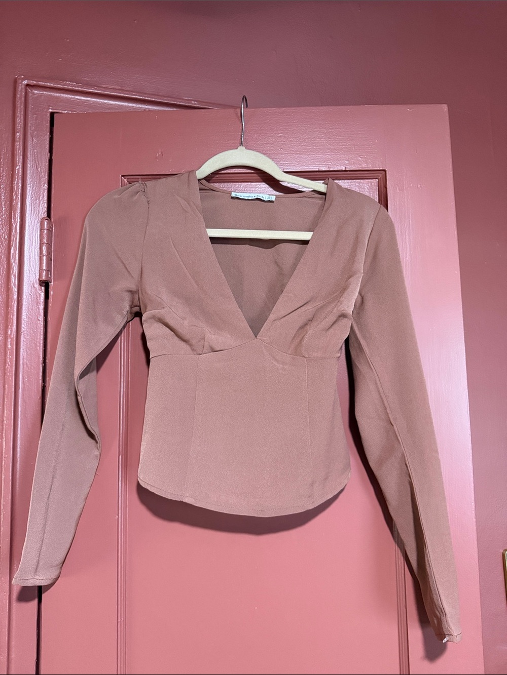 Abercrombie & Fitch Mauve Pink V-Neck Long Sleeve Peplum Top